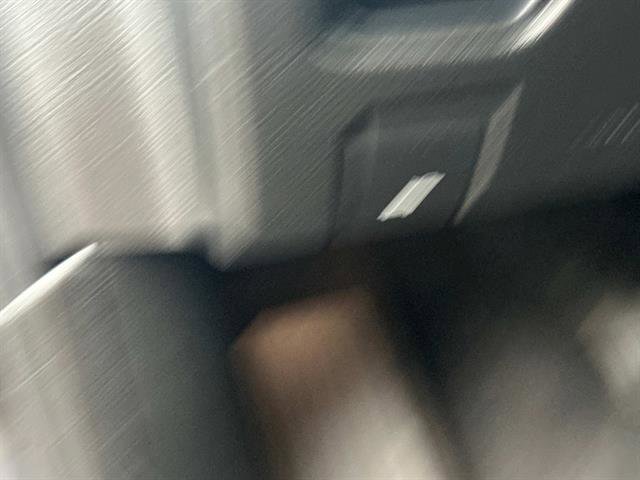 Used 2022 Jeep Grand Cherokee L Limited image 23