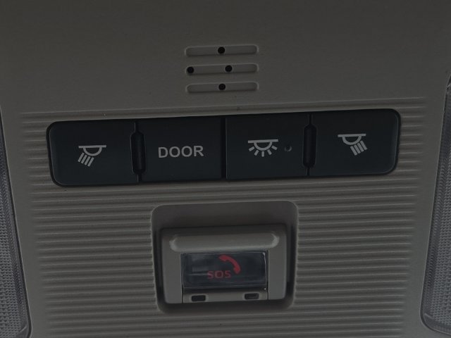 Certified 2021 Toyota RAV4 LE AWD/4WD image 24