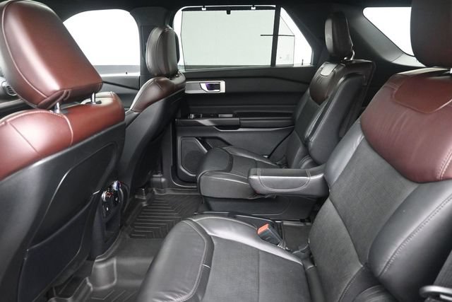 Used 2020 Ford Explorer Platinum AWD/4WD image 18
