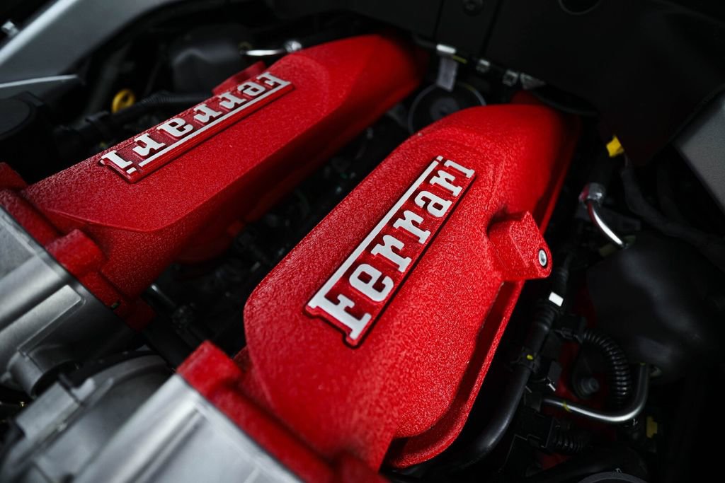 Certified 2023 Ferrari Portofino M image 29