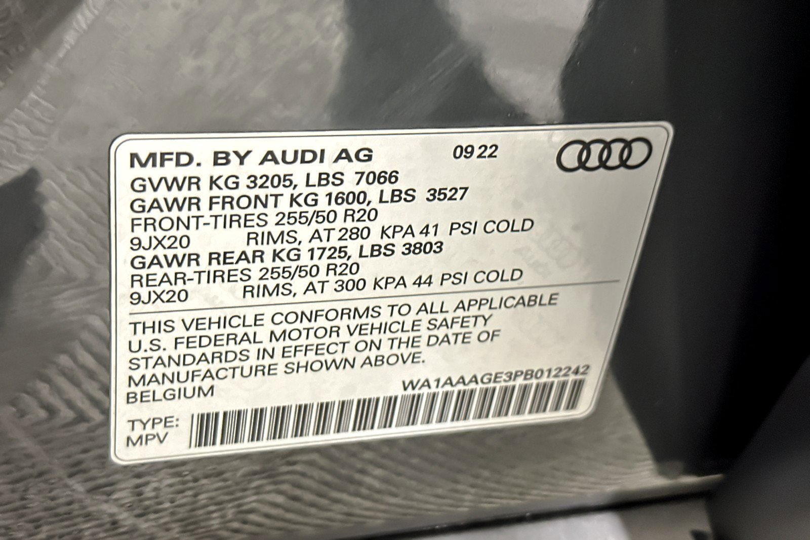 Certified 2023 Audi e-tron Premium w/ Convenience Plus Package image 27