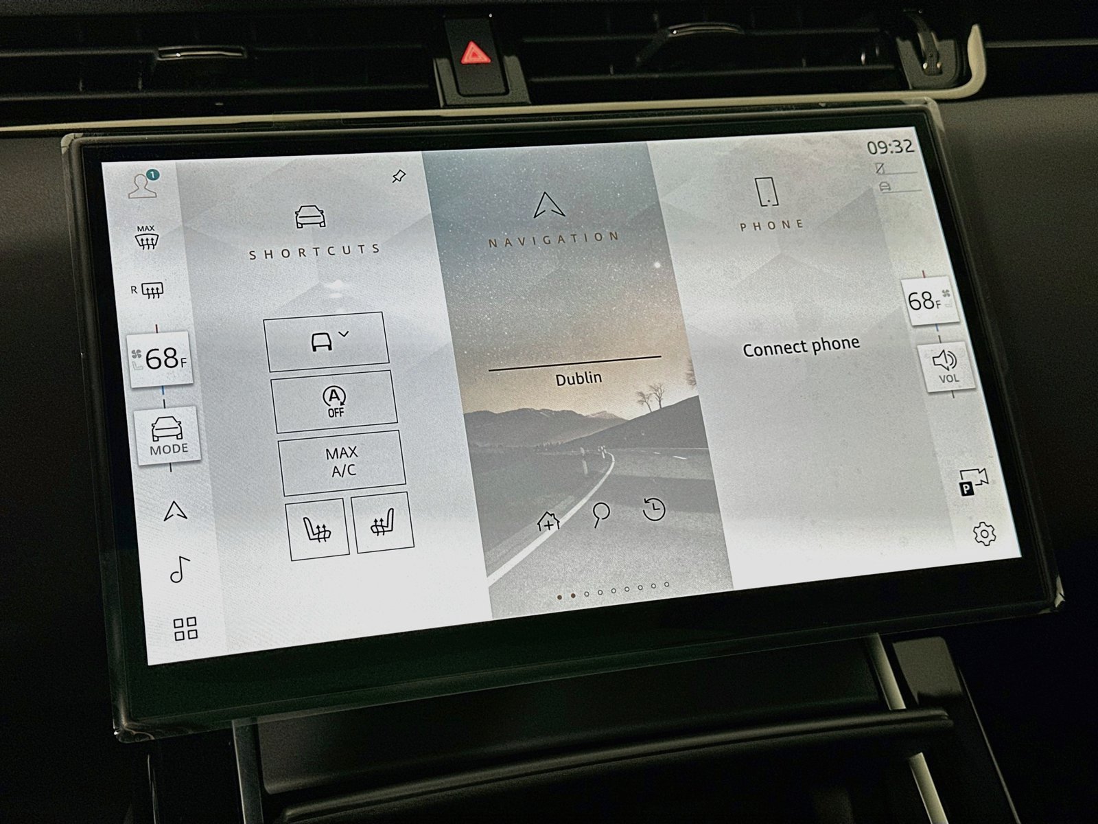 New 2026 Land Rover Range Rover Evoque S AWD/4WD image 24