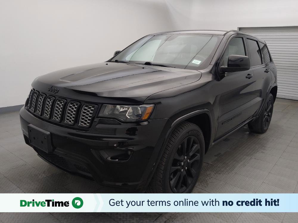 Used 2020 Jeep Grand Cherokee Altitude image 1