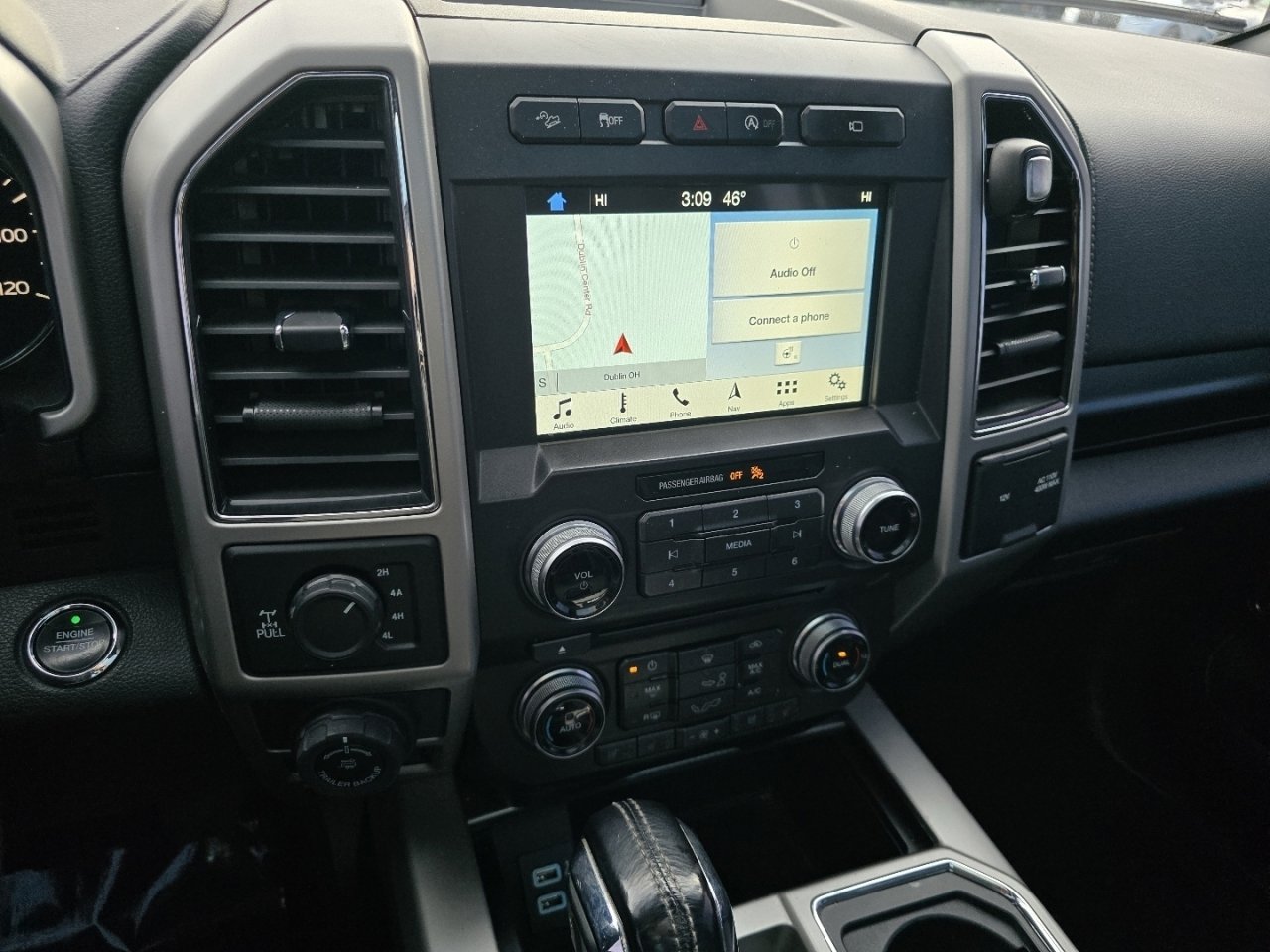 Used 2017 Ford F150 Lariat w/ Equipment Group 502A Luxury image 32