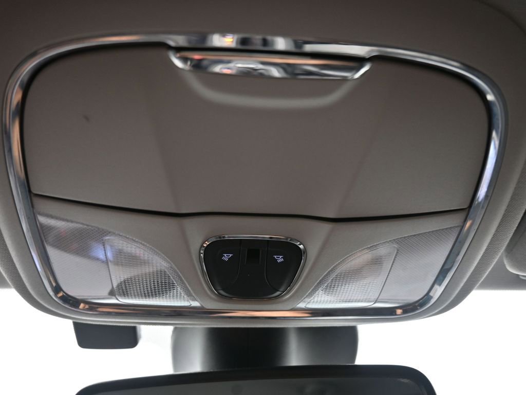 Used 2022 Jeep Cherokee Trailhawk w/ Comfort/Convenience Group image 29