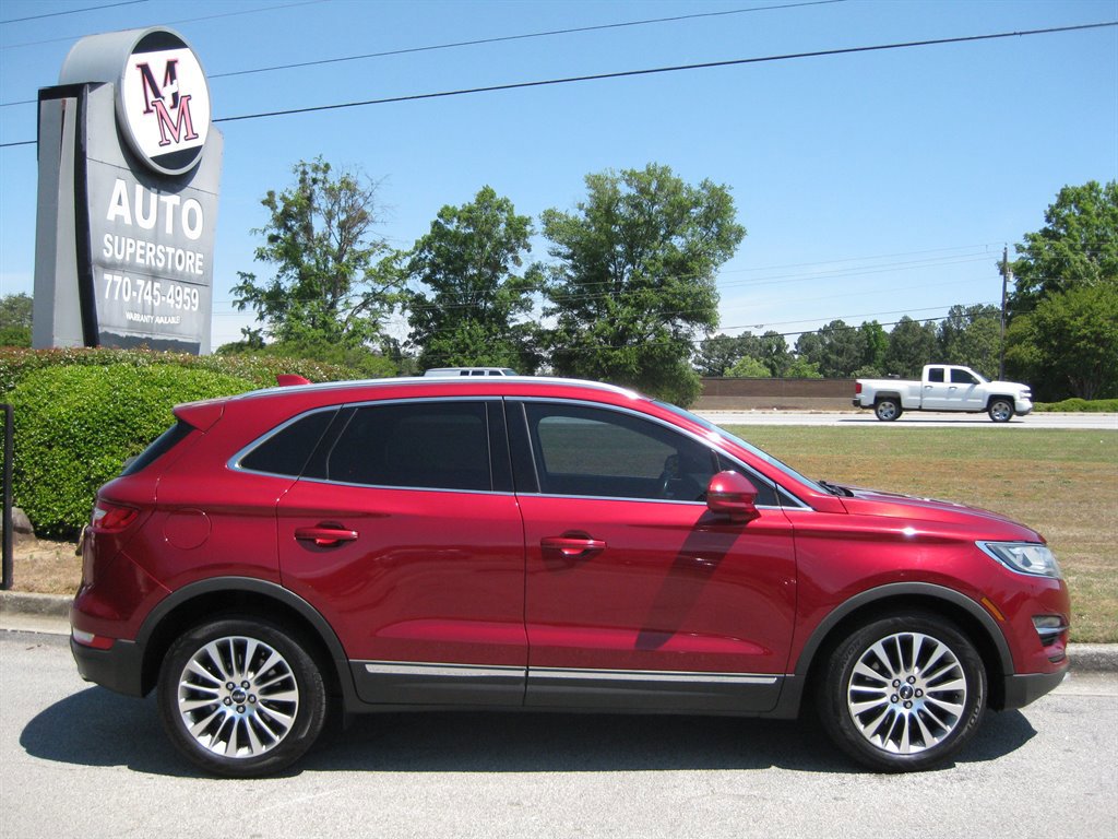 Used 2018 Lincoln MKC Reserve FWD image 8