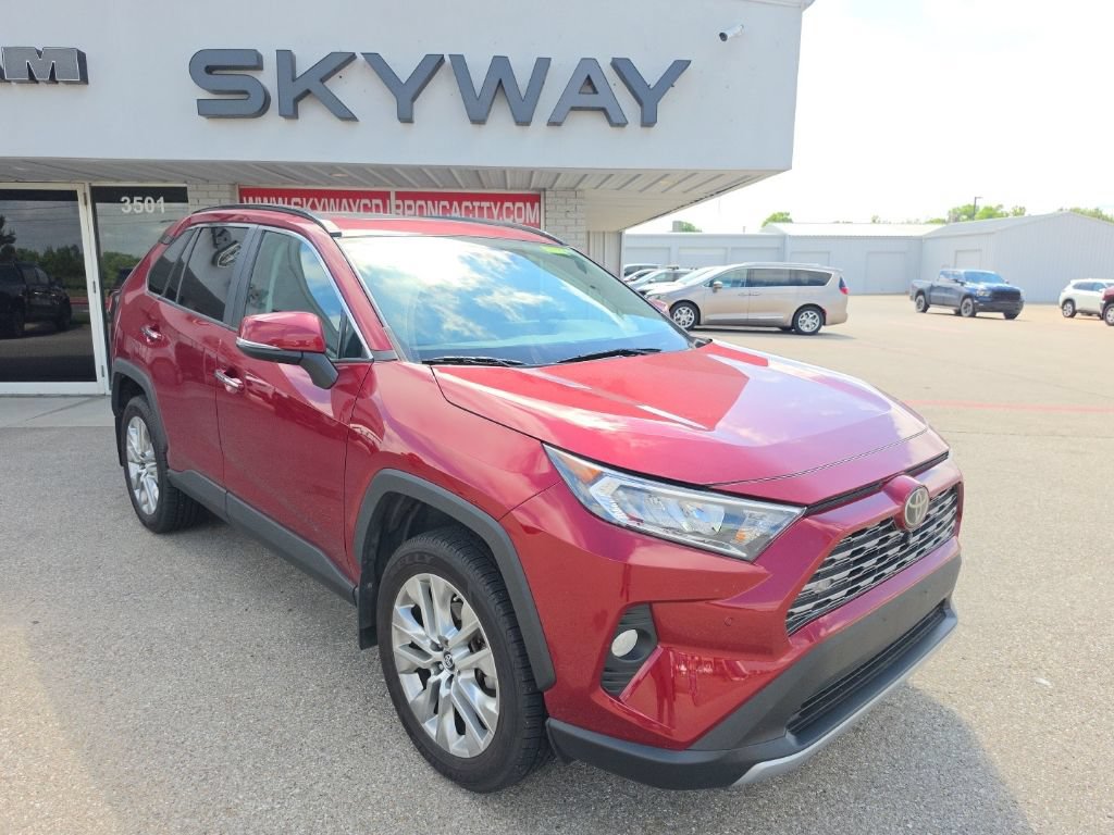 Used 2019 Toyota RAV4 Limited w/ Advanced Technology Package AWD/4WD image 1