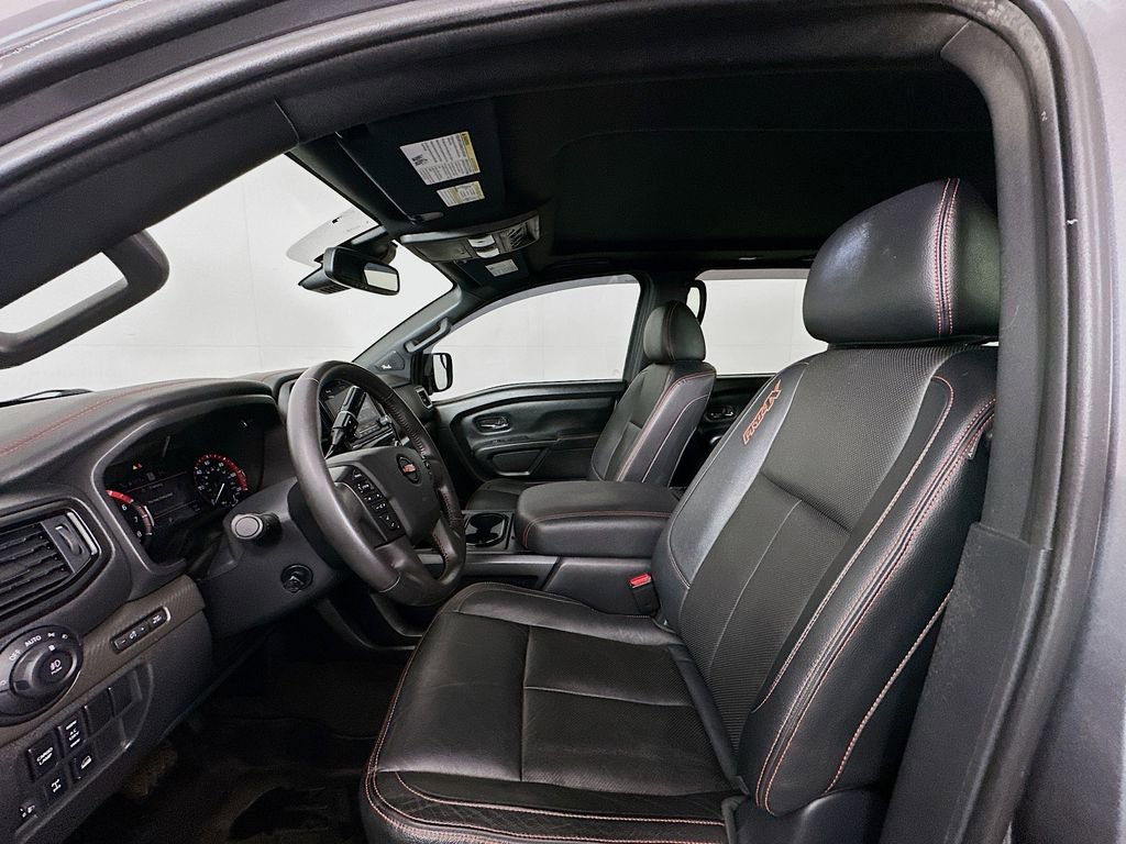 Used 2022 Nissan Titan PRO-4X w/ Pro-4x Convenience Package image 21
