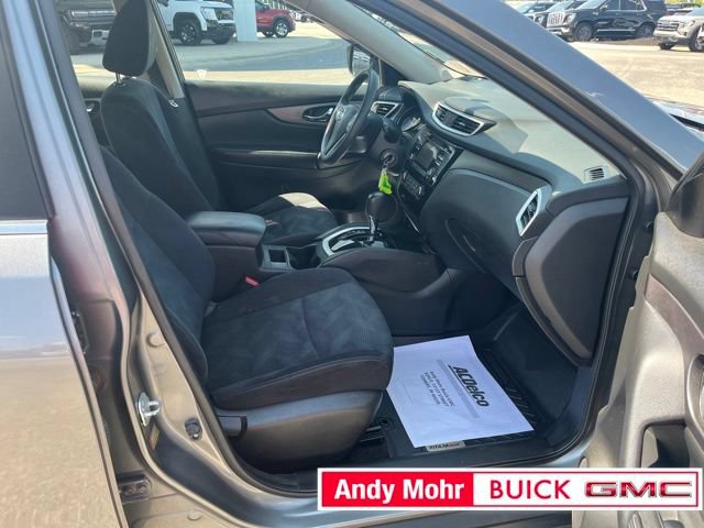 Used 2016 Nissan Rogue S FWD image 36