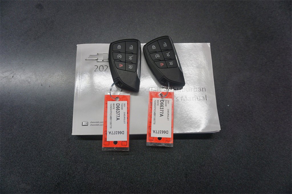 Used 2021 Chevrolet Tahoe Z71 w/ Z71 Off-Road Package image 18