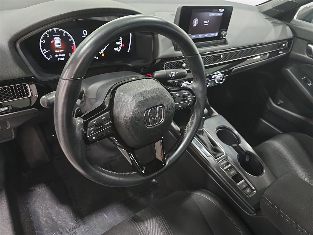 Used 2023 Honda Civic Sport image 16