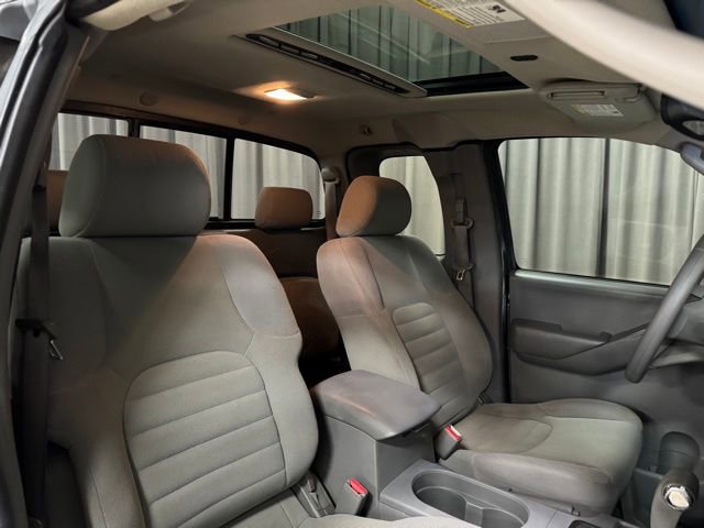 Used 2006 Nissan Frontier XE w/ (G01) XE Preferred Pkg image 10