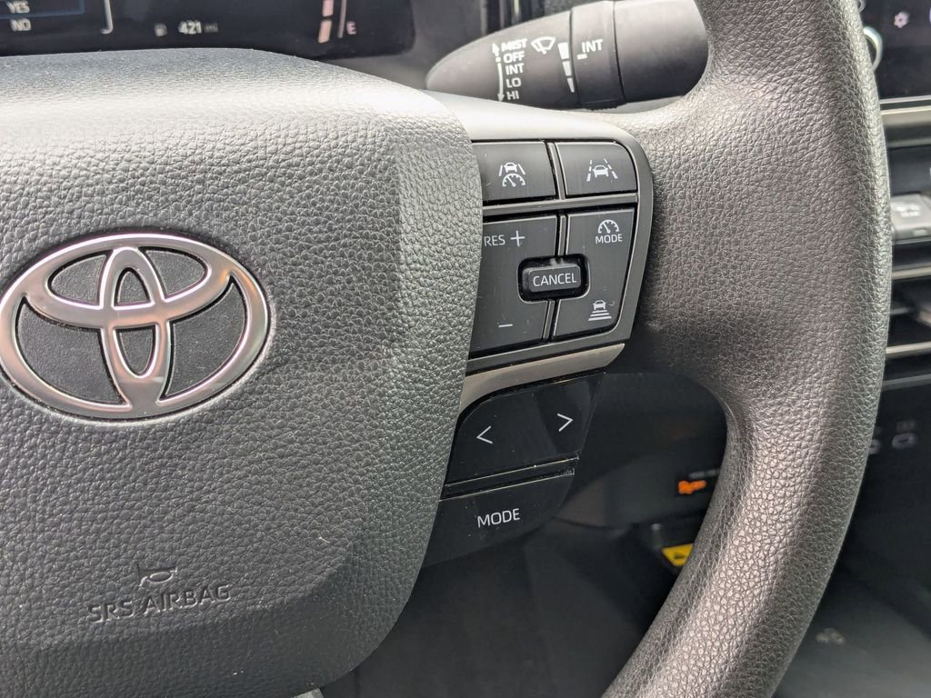 Used 2025 Toyota Camry LE image 18
