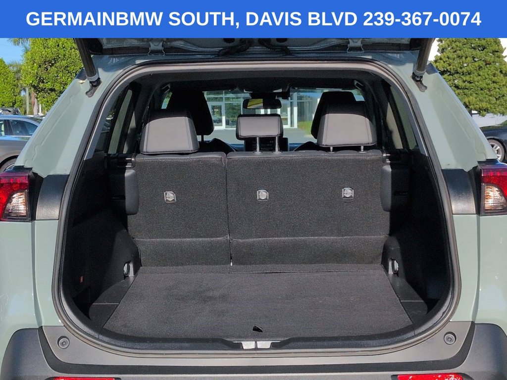 Used 2021 Toyota RAV4 XLE Premium FWD image 15