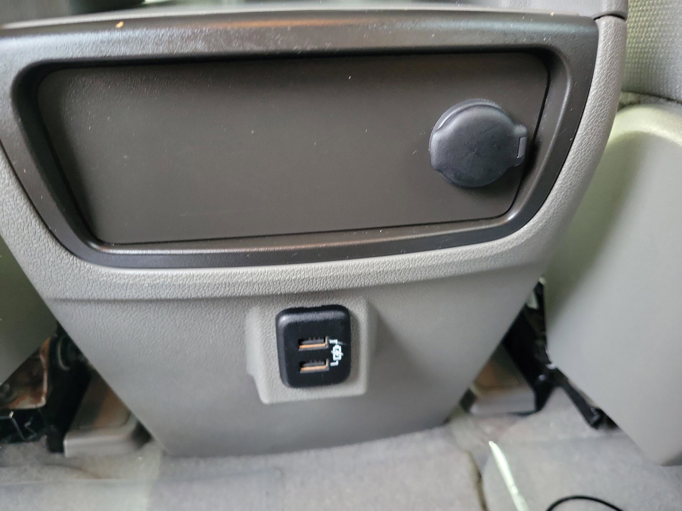 Used 2017 Chevrolet Traverse LS image 8