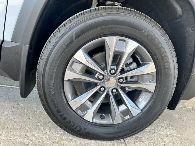 New 2026 Chevrolet Equinox LT w/ Convenience Package II image 13