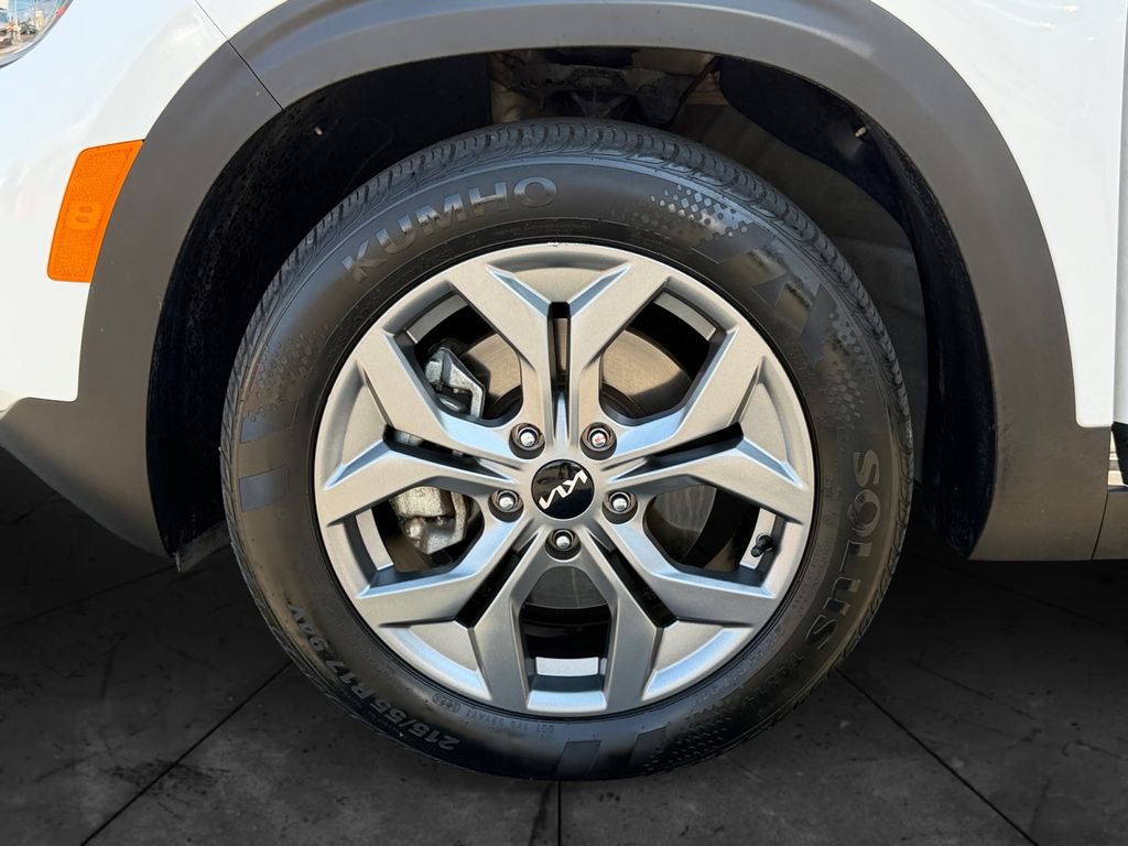 Certified 2024 Kia Seltos S AWD/4WD image 27