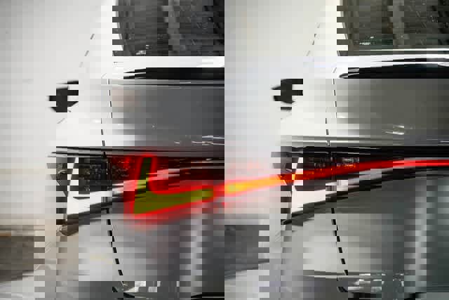 Used 2025 Lexus IS 300 F Sport image 9