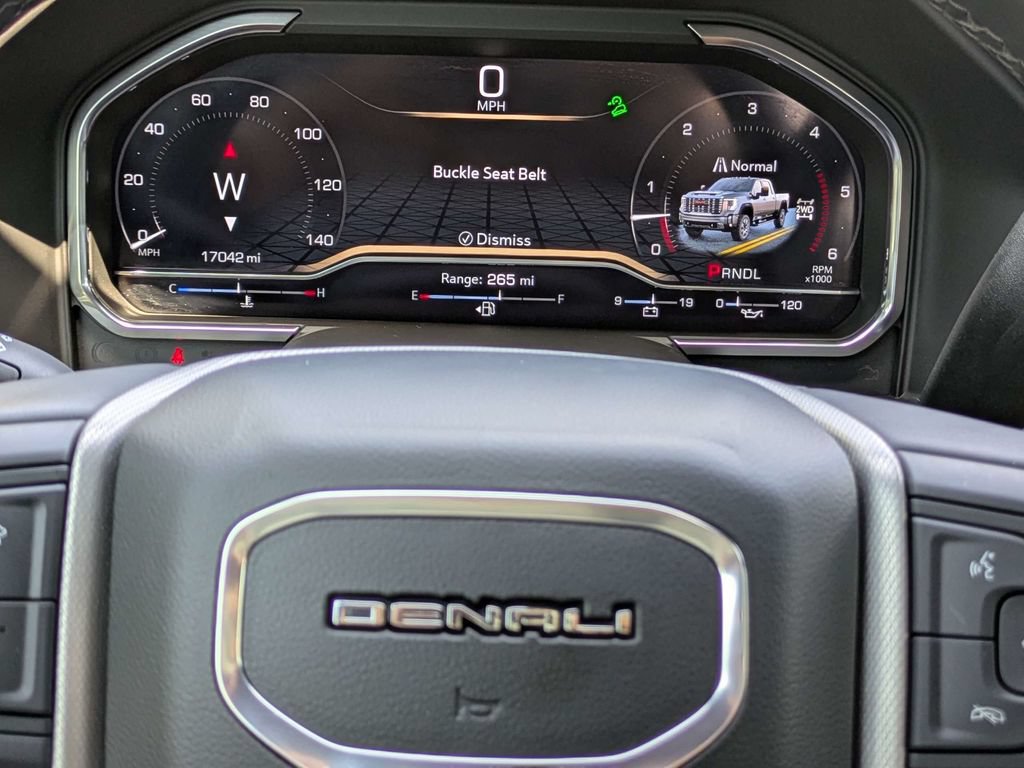 Used 2025 GMC Sierra 2500 Denali w/ Technology Package AWD/4WD image 28