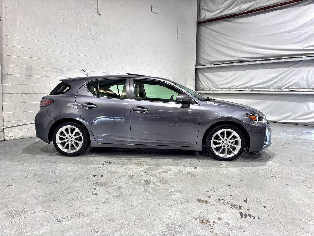Used 2012 Lexus CT 200h Premium w/ Premium Audio Pkg FWD image 7