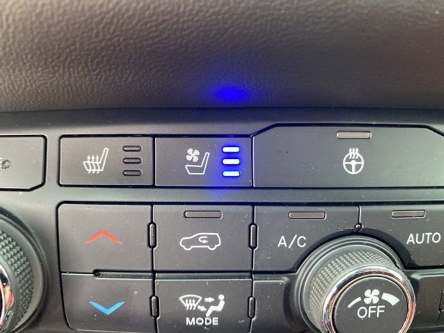 Used 2022 Dodge Durango SRT w/ Technology Group image 30