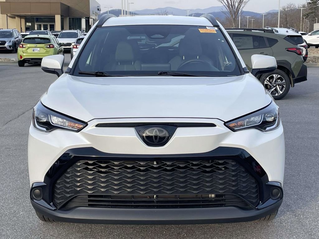 Used 2024 Toyota Corolla Cross SE image 23