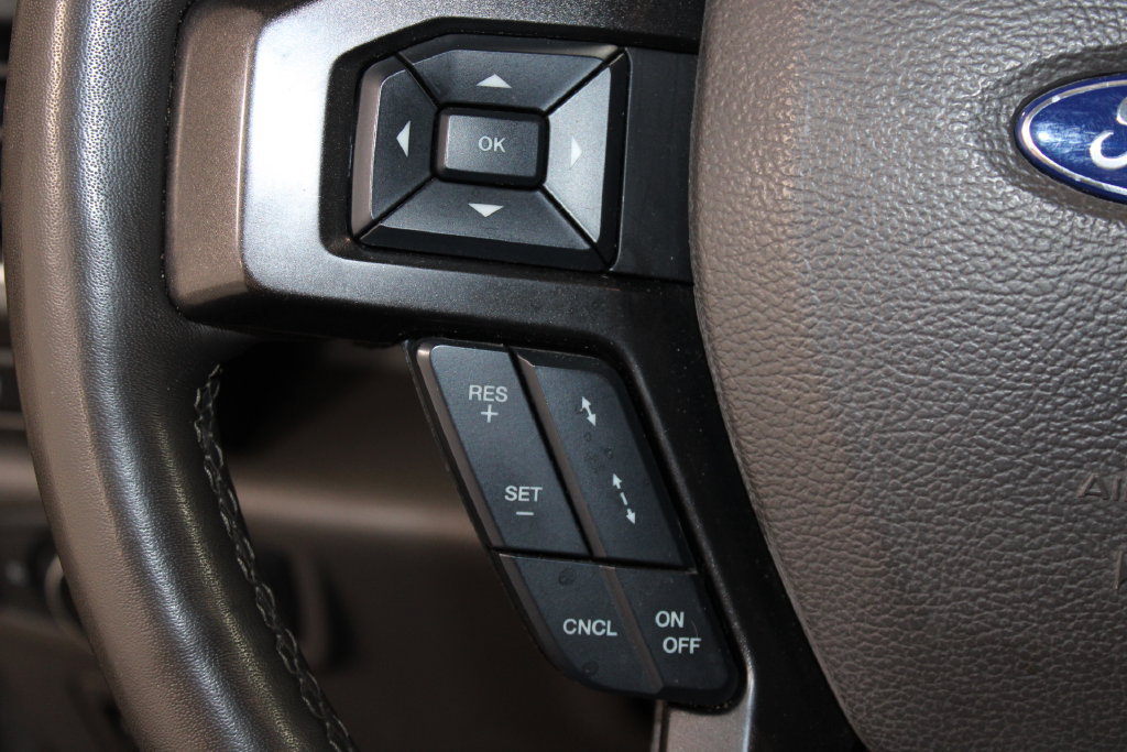 Used 2021 Ford Expedition Limited AWD/4WD image 38