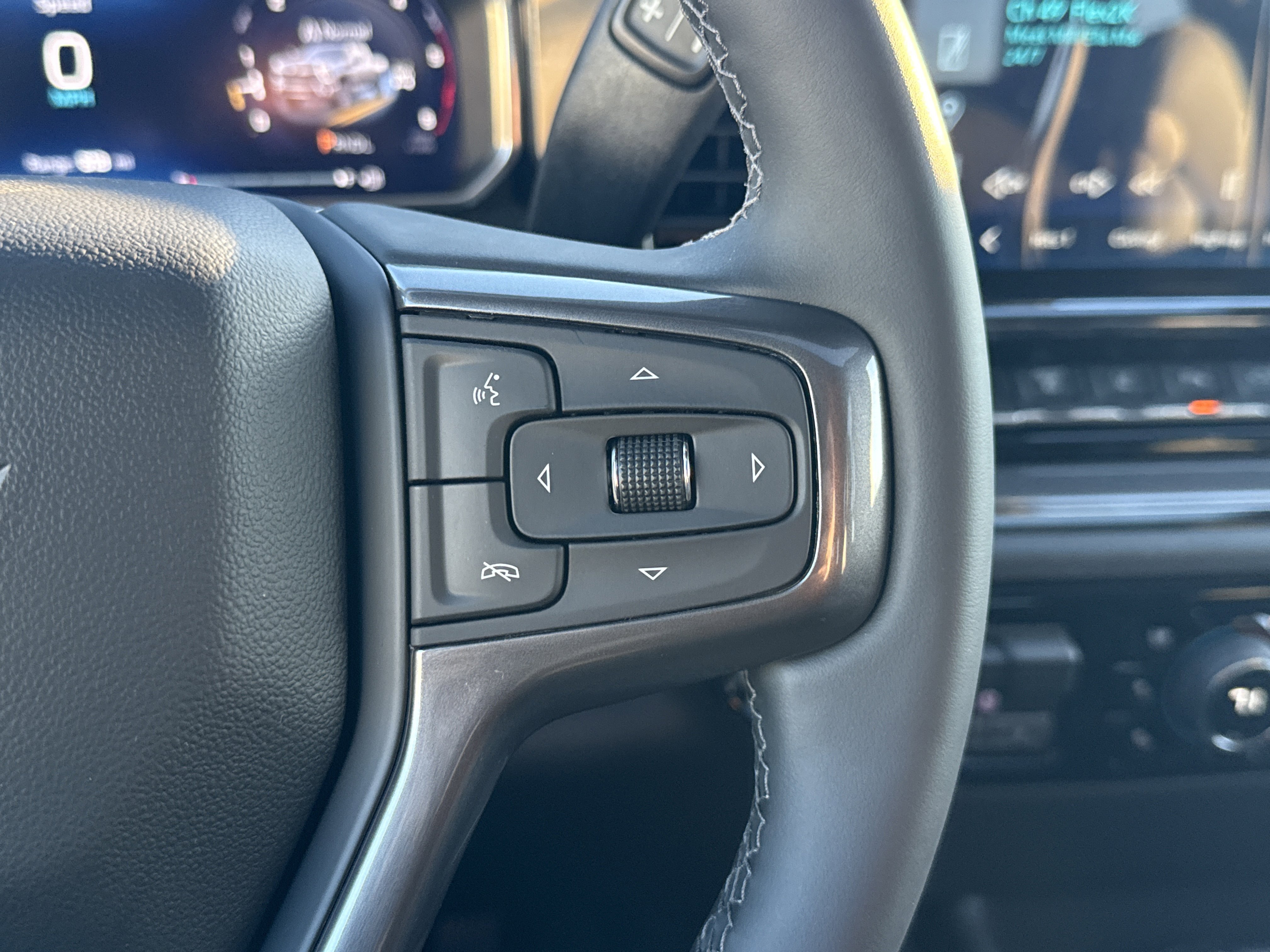 New 2026 Chevrolet Silverado 2500 ZR2 w/ LPO, Dark Essentials Package image 19