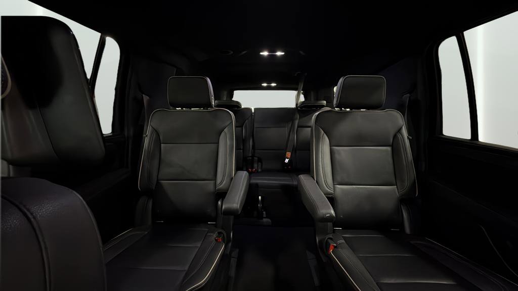 Used 2021 GMC Yukon XL SLT w/ Rear Media and Nav Package image 25