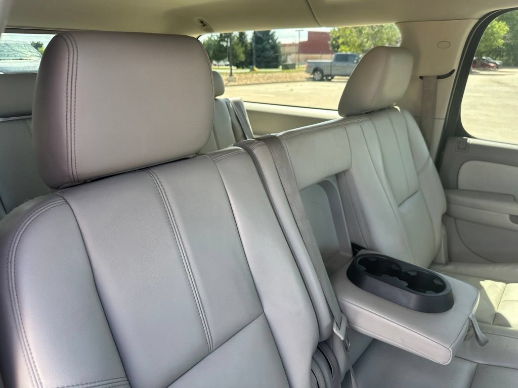 Used 2012 Chevrolet Suburban LT w/ All-Star Edition AWD/4WD image 25