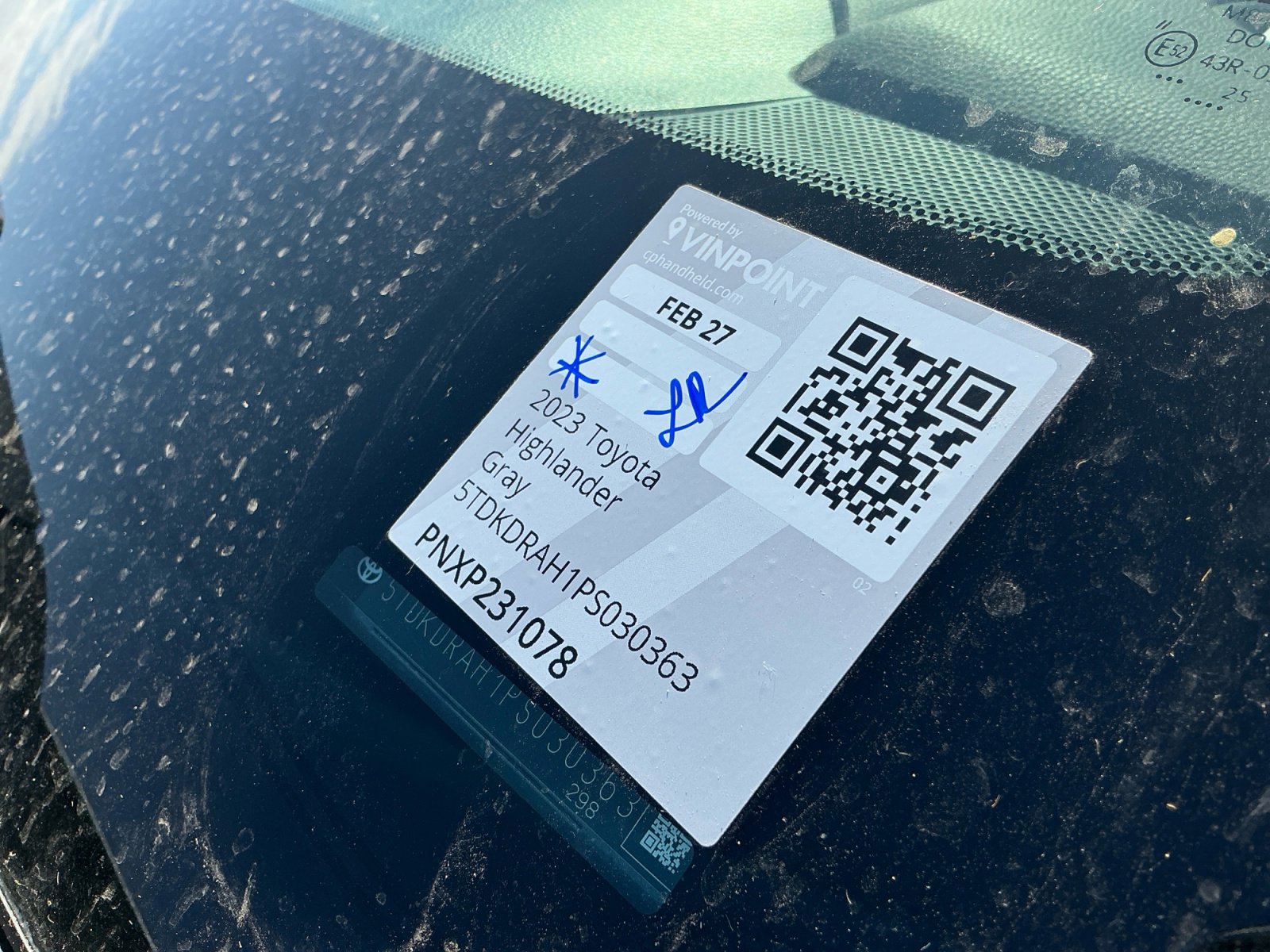 Used 2023 Toyota Highlander XLE image 19