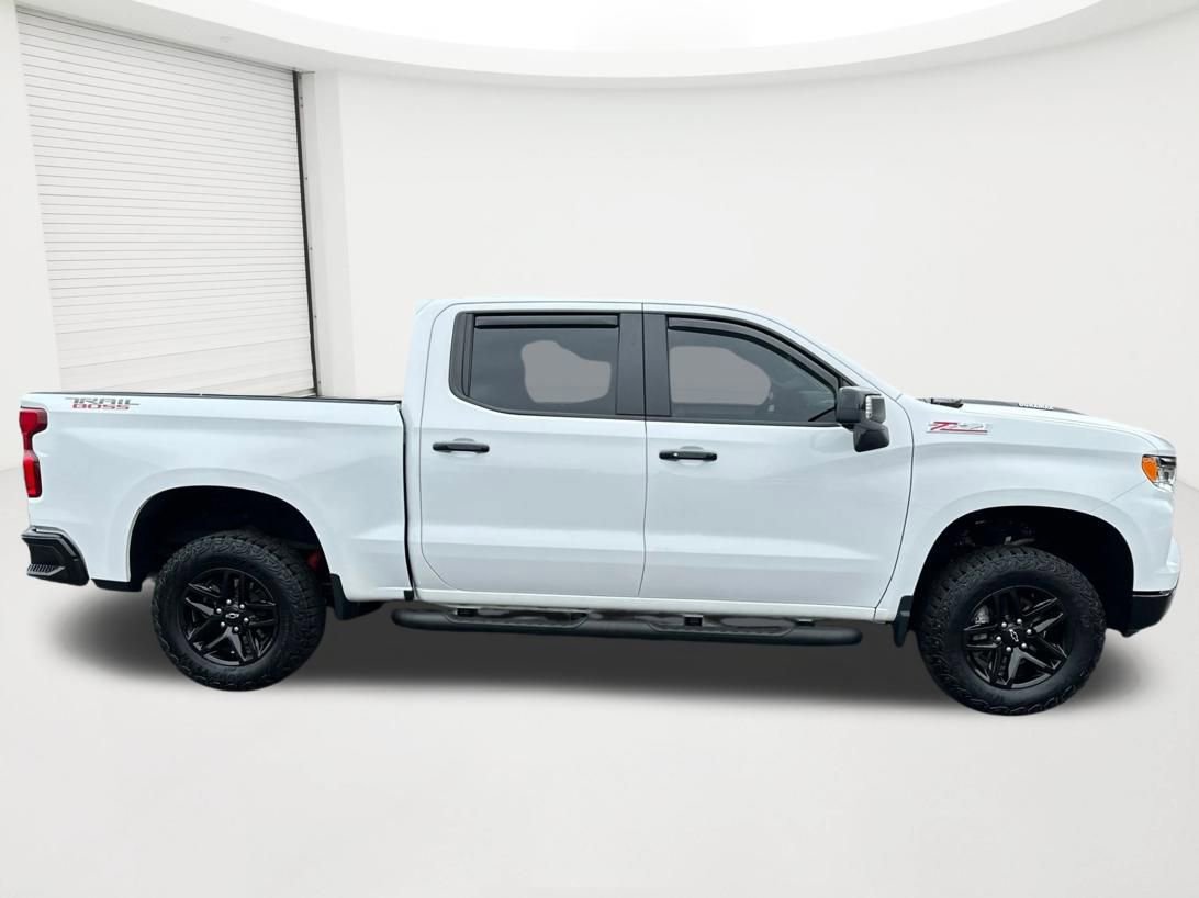 Certified 2024 Chevrolet Silverado 1500 LT Trail Boss w/ Convenience Package II image 4