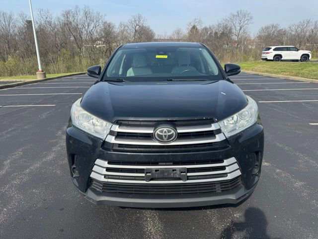 Used 2017 Toyota Highlander LE image 10