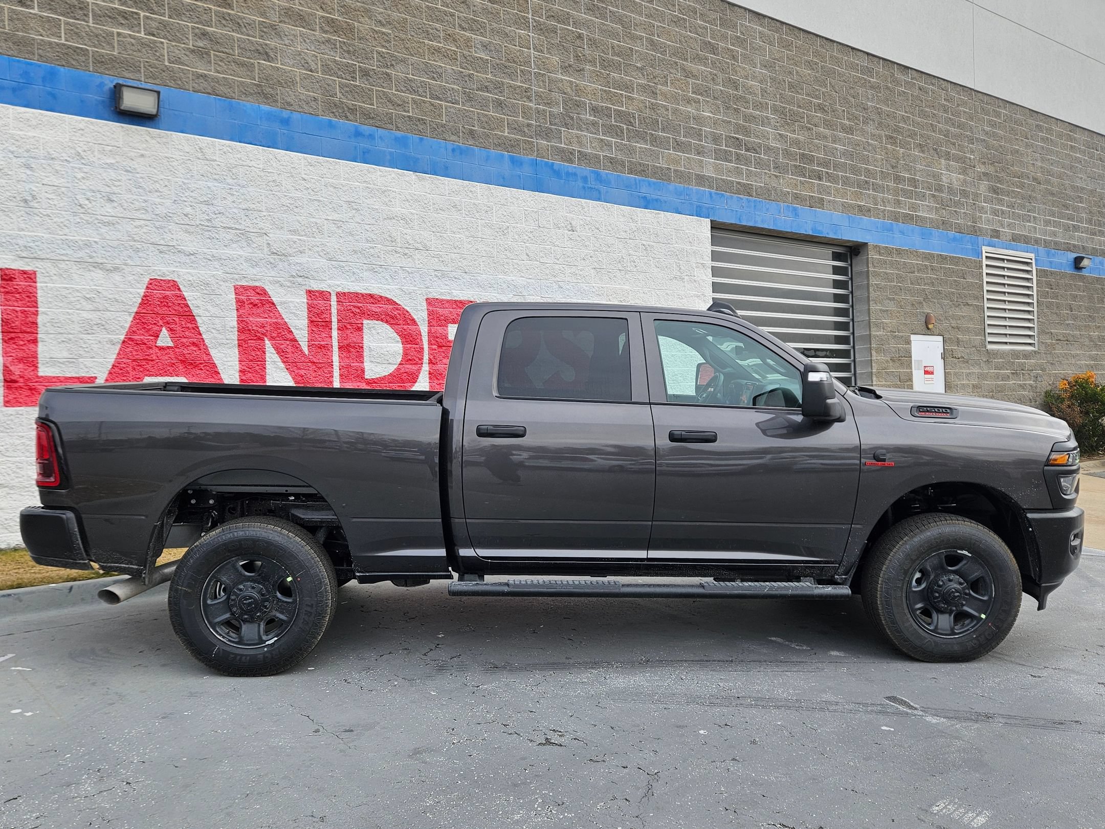 New 2026 RAM 2500 Tradesman AWD/4WD image 8