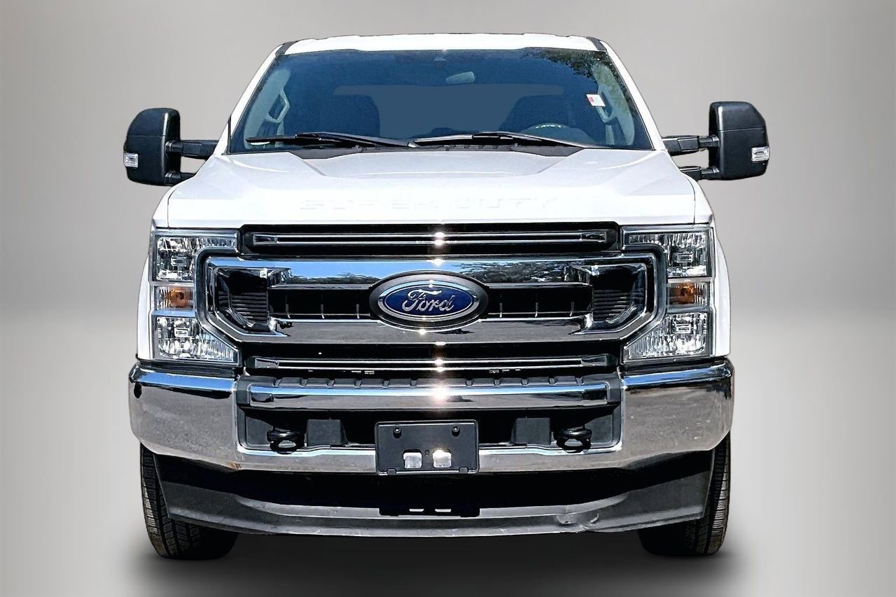 Used 2022 Ford F250 XLT image 3