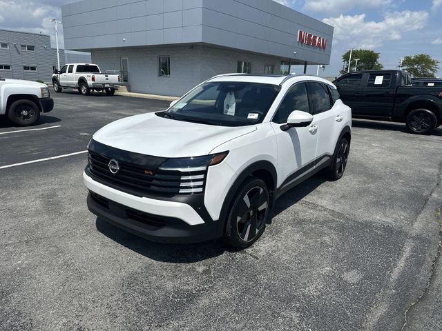 New 2025 Nissan Kicks SR w/ SR Premium Package image 2