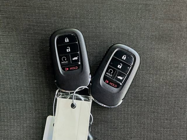 Used 2023 Honda Pilot Sport image 33