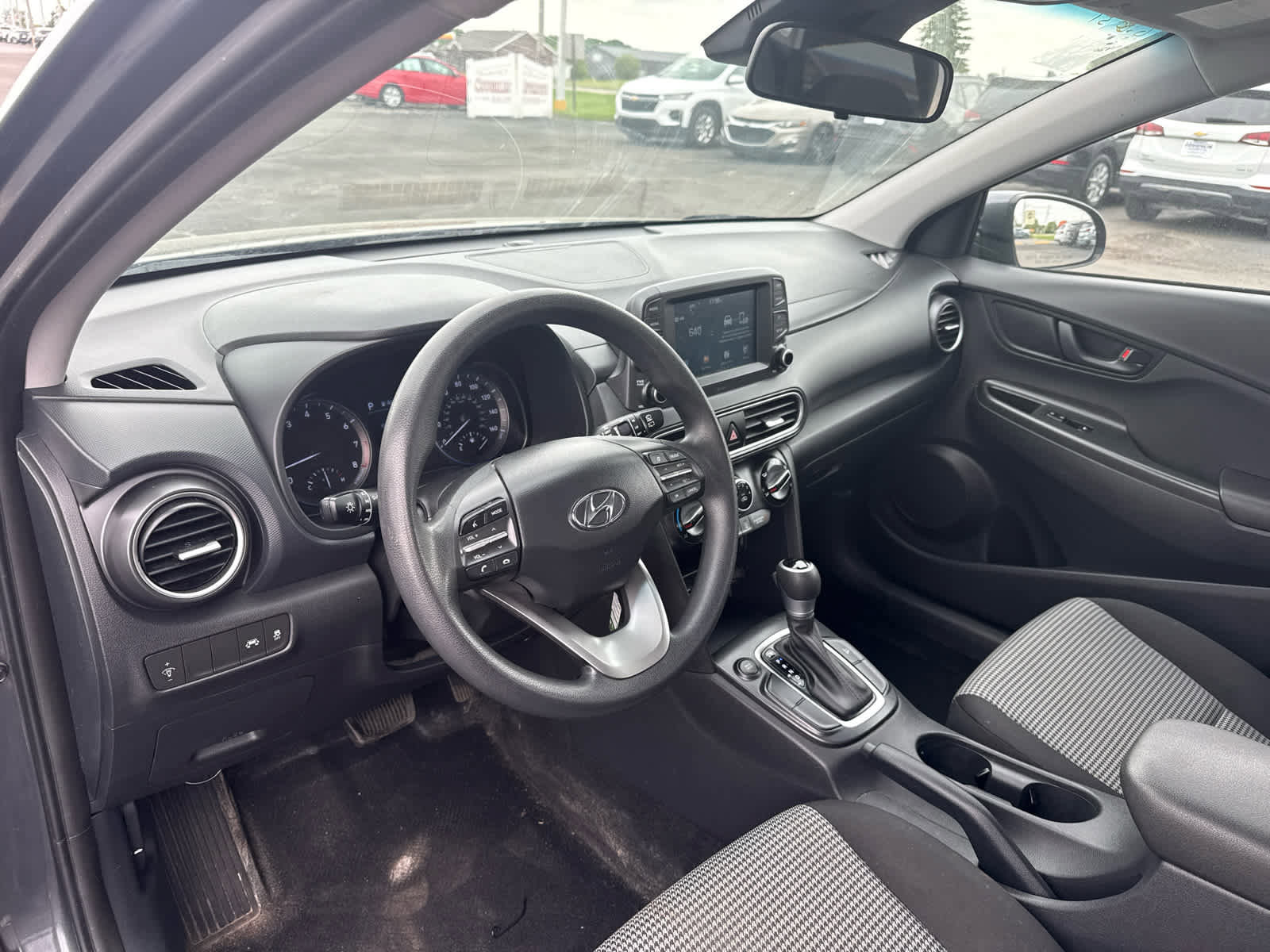 Used 2020 Hyundai Kona SE FWD image 11