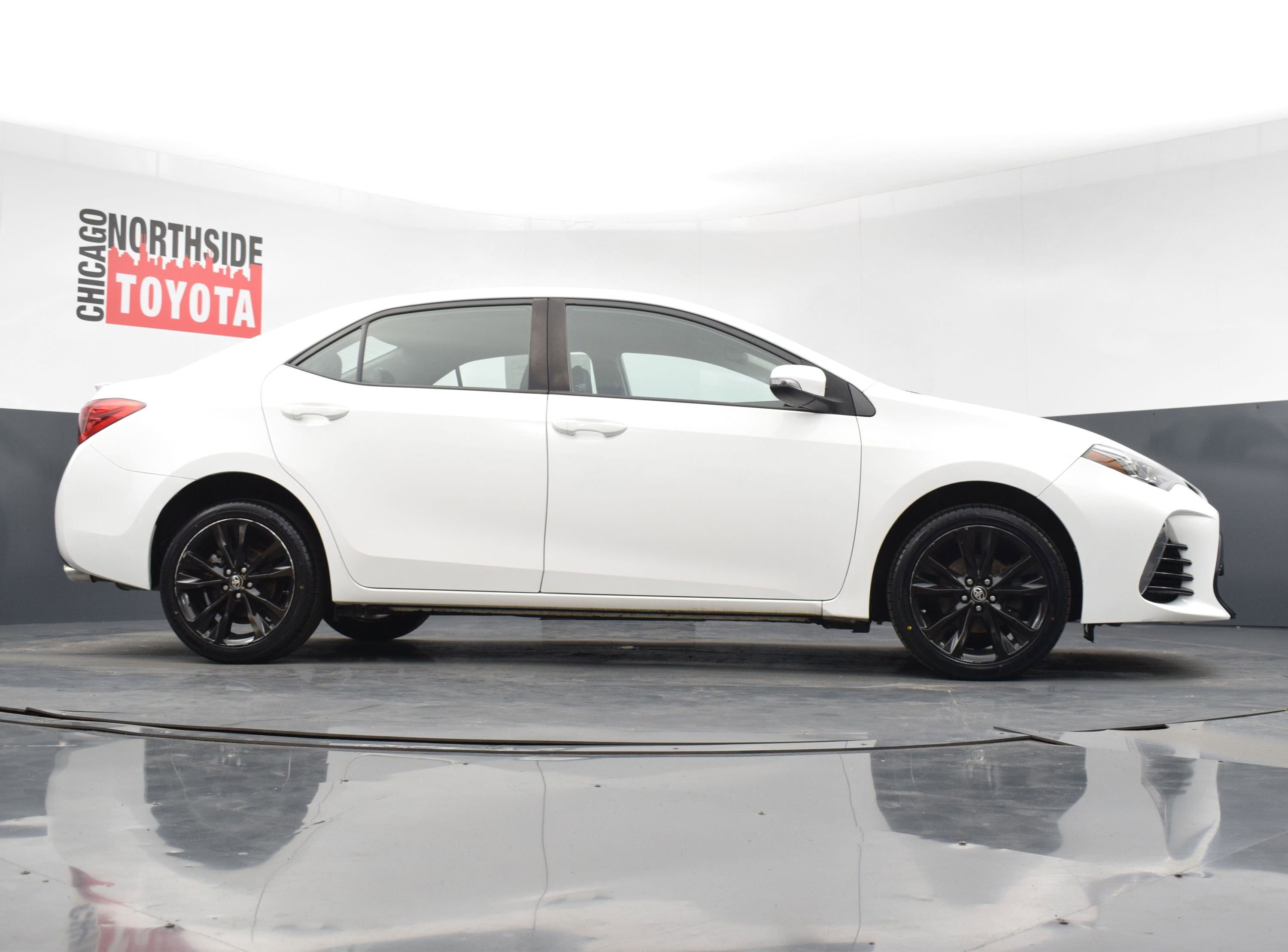 Used 2017 Toyota Corolla SE image 27