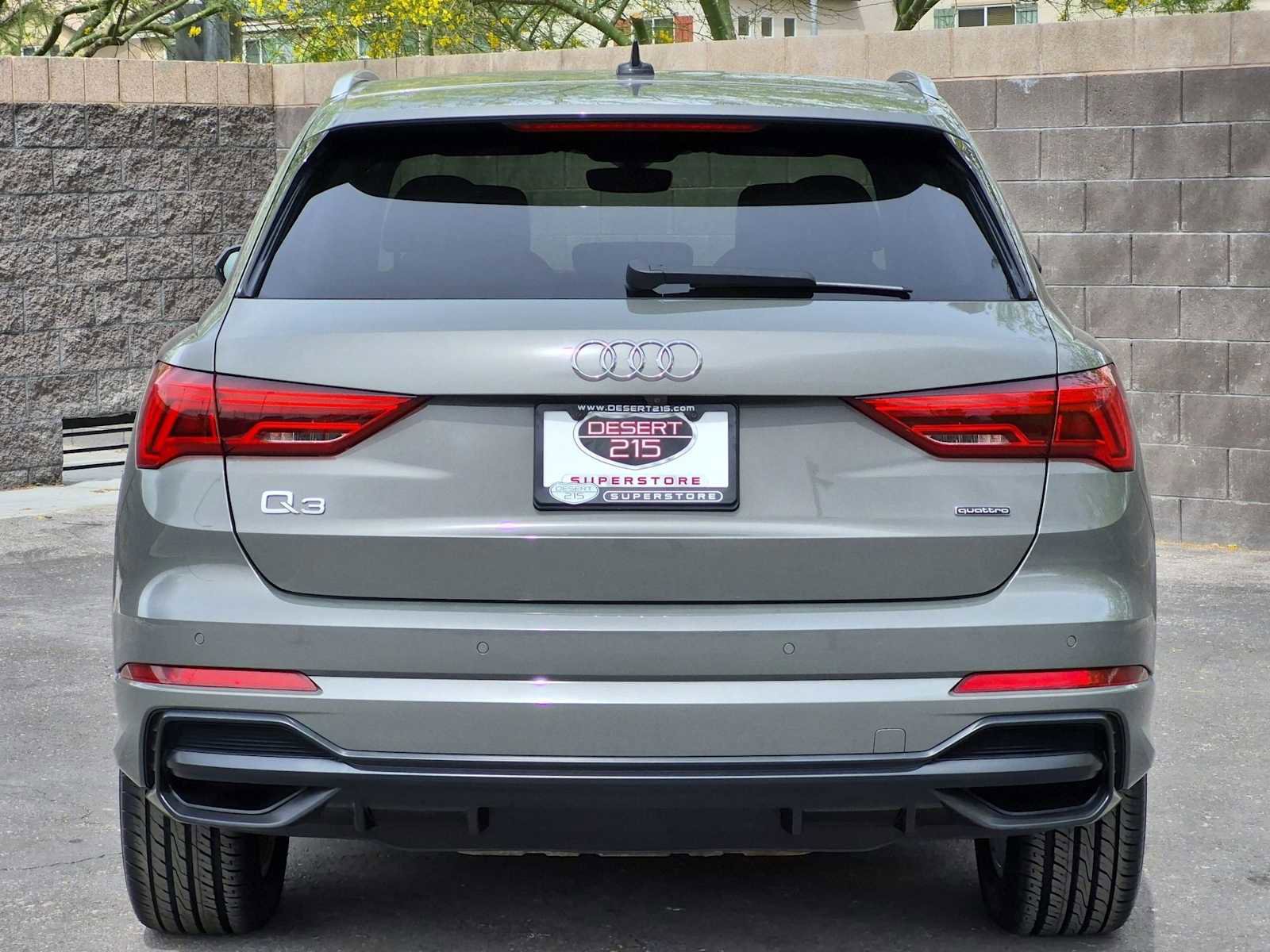 Used 2022 Audi Q3 2.0T Premium w/ Convenience Package AWD/4WD image 7