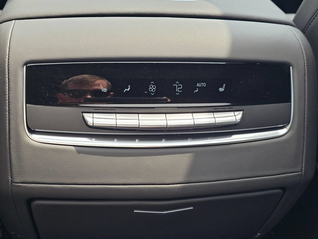 New 2026 Cadillac Escalade Sport AWD/4WD image 19