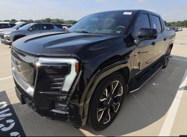 Used 2025 GMC Sierra EV Denali AWD/4WD image 1