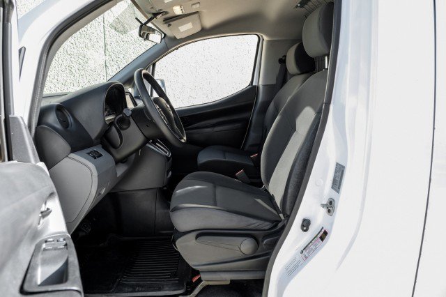 Used 2020 Nissan NV200 SV w/ Back Door Glass Package image 3