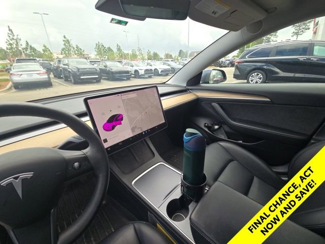 Used 2021 Tesla Model 3 Long Range AWD/4WD image 16