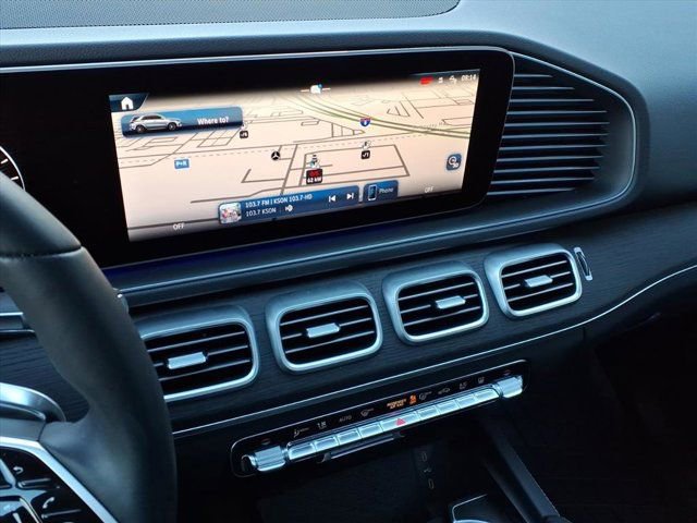 Used 2025 Mercedes-Benz GLE 450e 4MATIC image 5