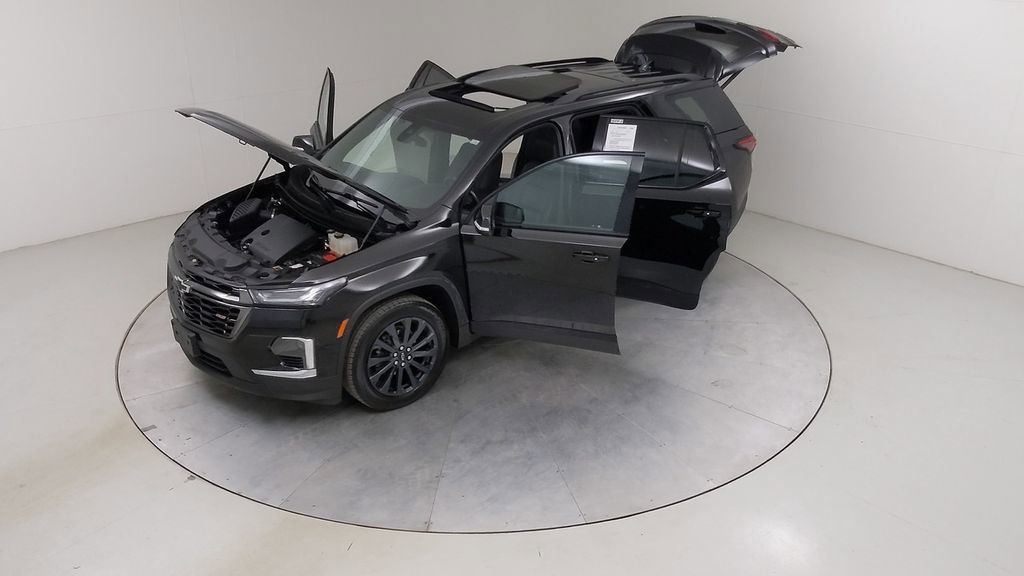 Used 2023 Chevrolet Traverse RS AWD/4WD image 58