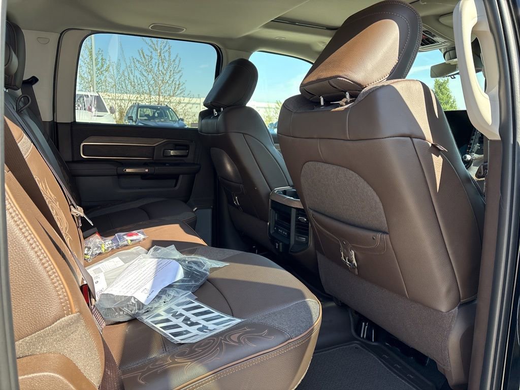 New 2026 RAM 2500 Limited AWD/4WD image 13