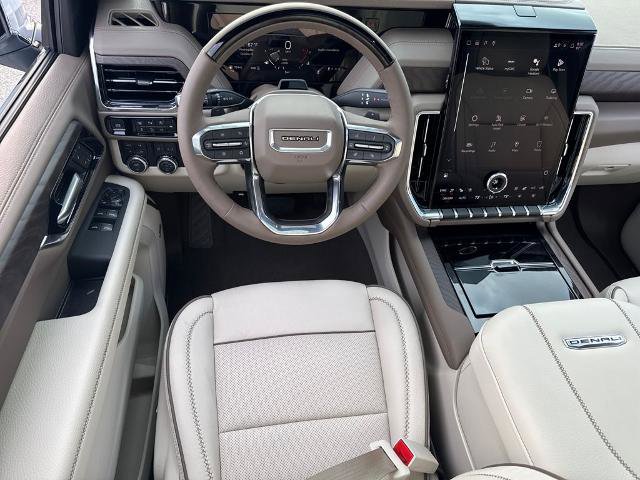 New 2026 GMC Yukon Denali w/ Denali Reserve Package image 16