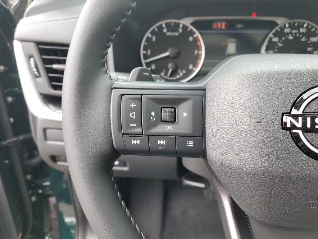 New 2026 Nissan Rogue Dark Armor FWD image 25