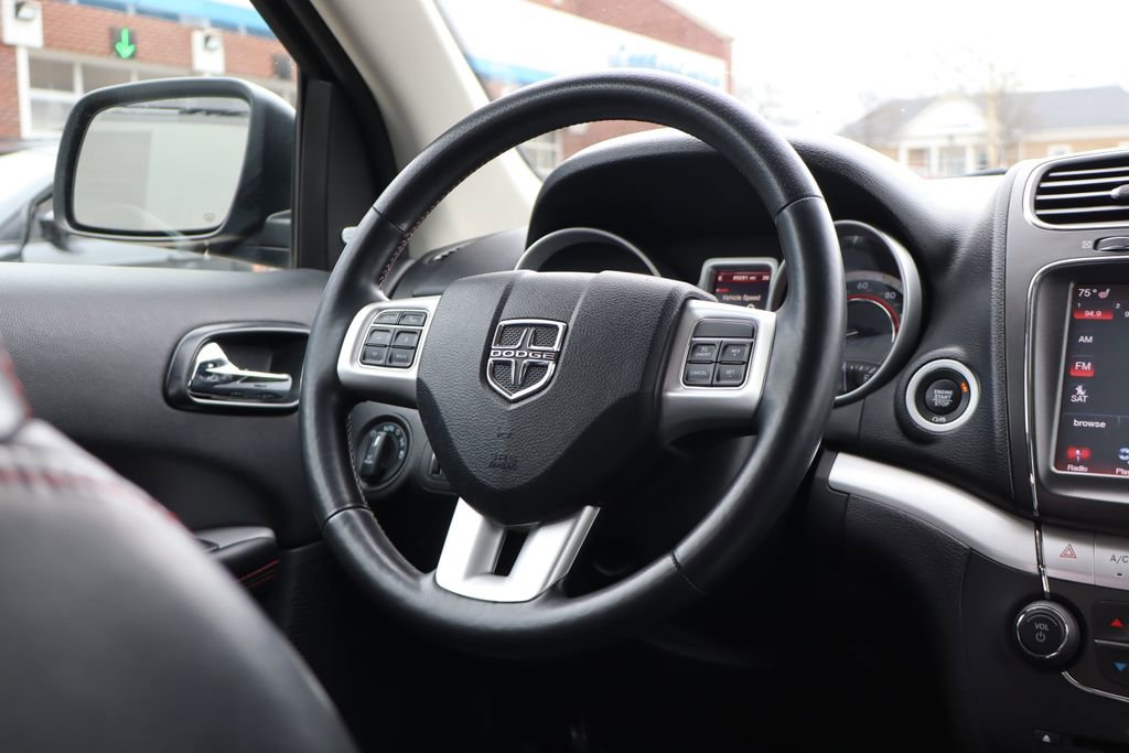Used 2019 Dodge Journey GT w/ Family Entertainment Group image 39